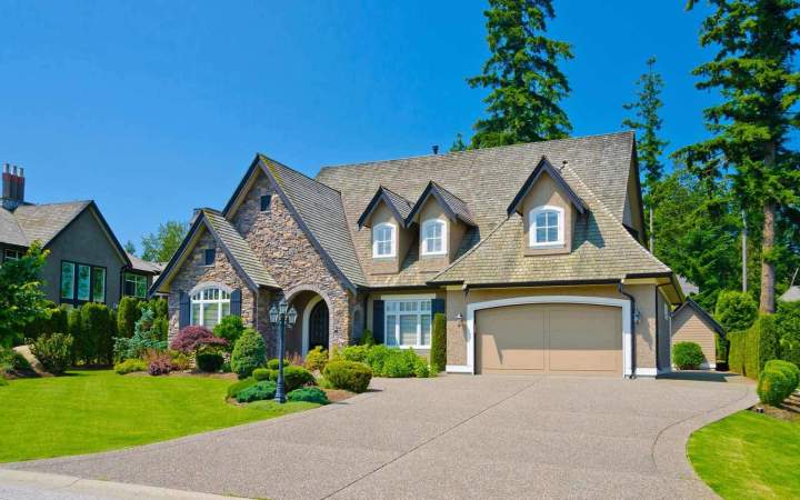 Property Lawyer Stuart